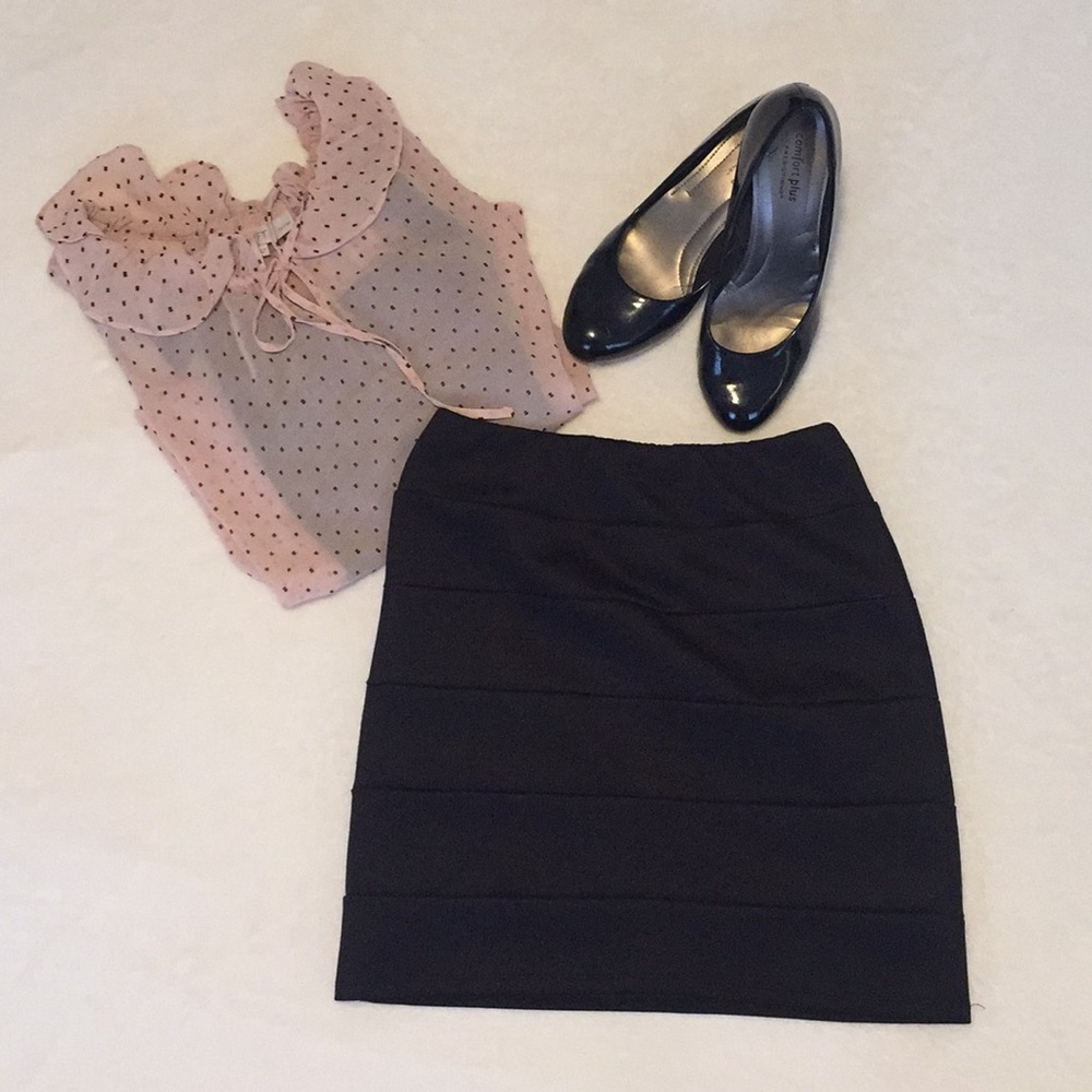Black skirt